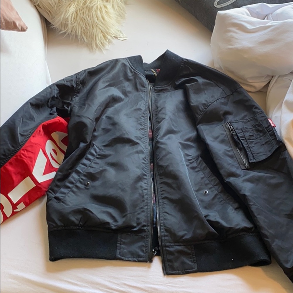 Levi’s Bomber Jacket Size S Women’s